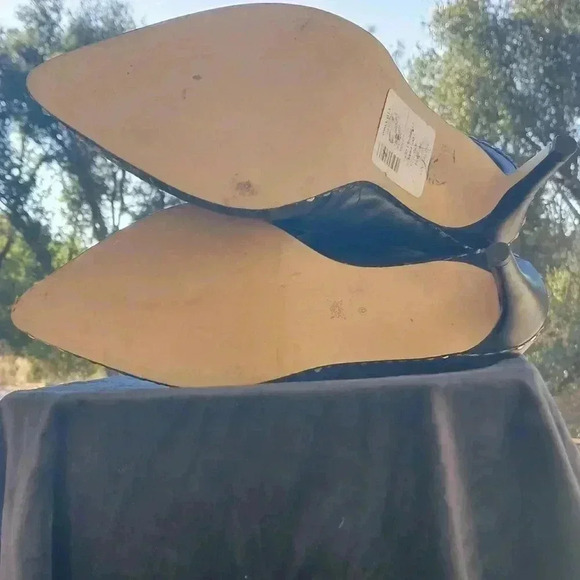 BCBGeneration Hannah Bootie NWT - Picture 2 of 3